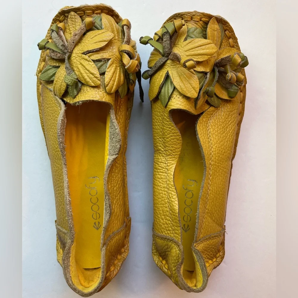 Socofy Bohemian yellow and green flower leather slip on shoes. Size 7.5 NWOT - Picture 3 of 9